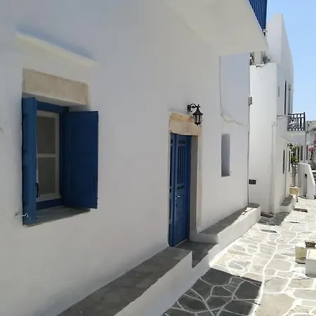 Unique Traditional House Dating From 1700 Kástron