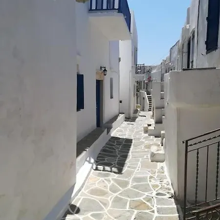 Unique Traditional House Dating From 1700 Κάστρο
