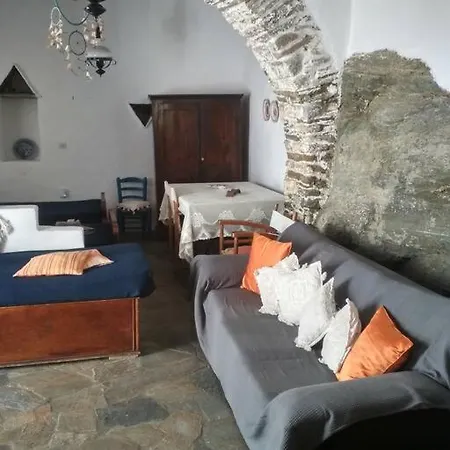 Διαμέρισμα Unique Traditional House Dating From 1700 *